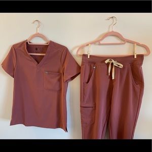 FIGS SCRUBS SET - Mauve (limited edition)